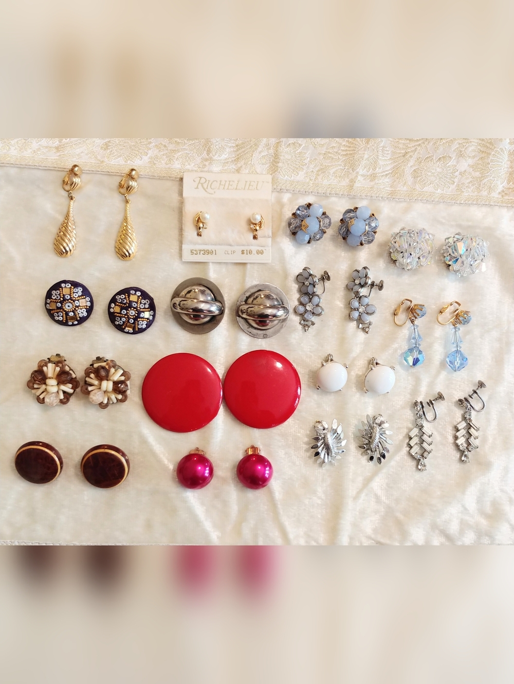 LOT 15 Pairs All Vintage Earrings Coro Monet Germany Hong Kong Costume Jewelry